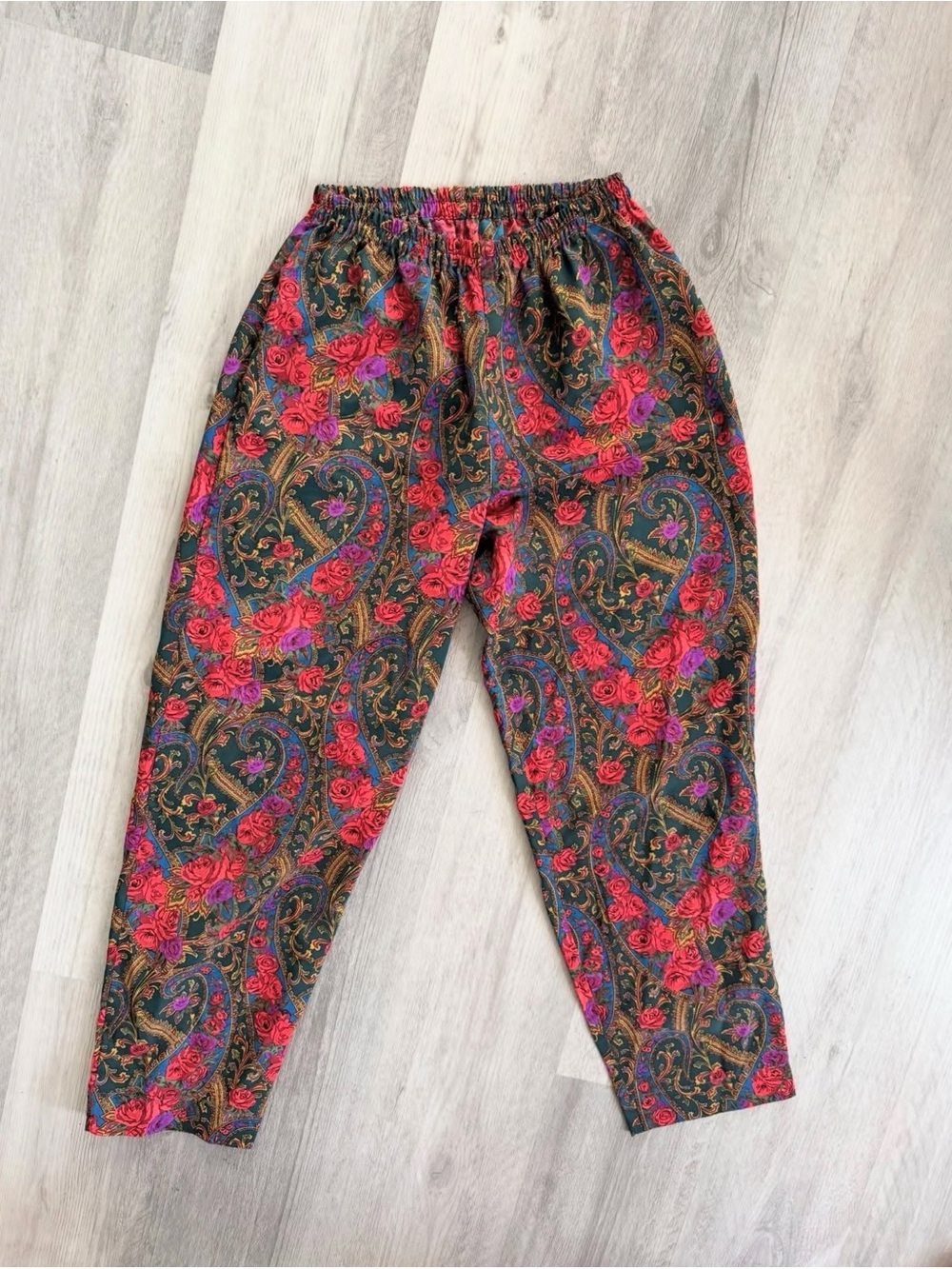 Vibrant Paisley Rose Print Elastic Waist Pants